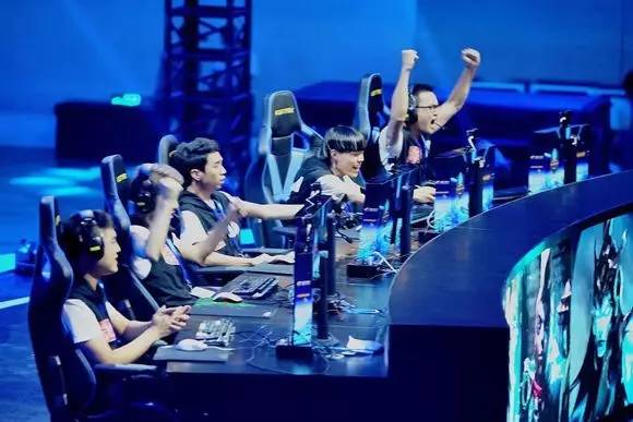 arT： “这对我们来说是一个重要的比赛，因为这个赛季可能没有其他机会了。”